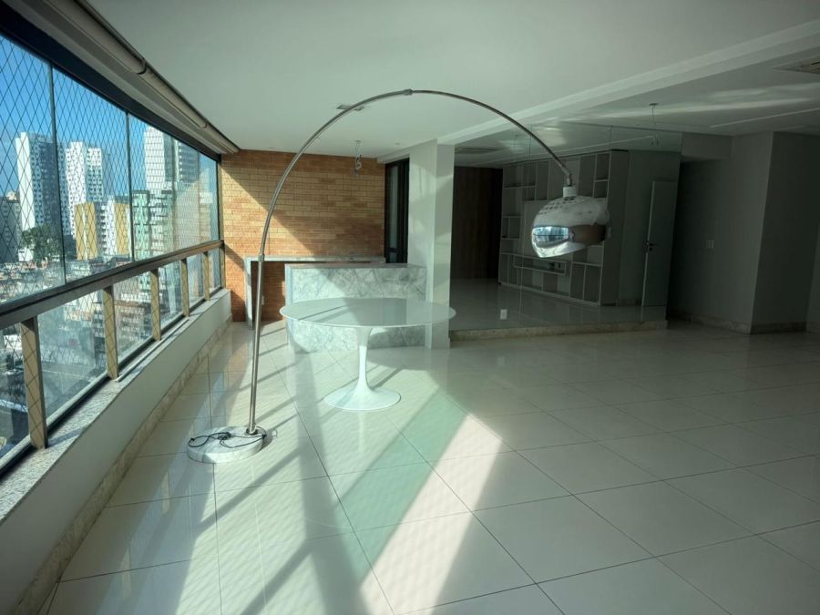 Apartamento Alto Padr�o - Venda - Vit�ria - Salvador - BA