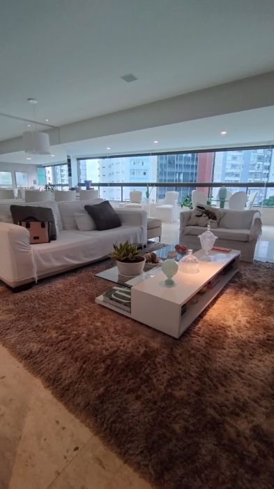 Apartamento Alto Padrão - Venda - Vitória - Salvador - BA