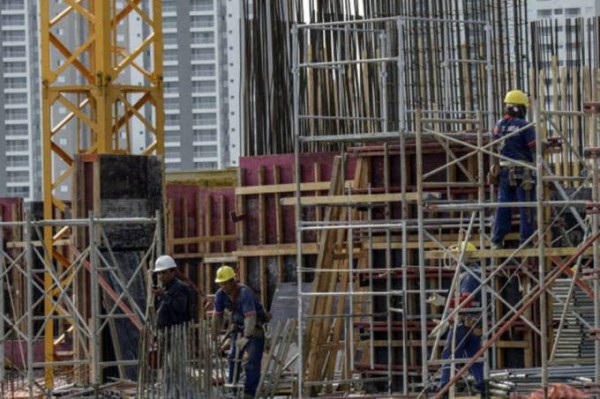 Setor de construo capta R$ 4,4 bilhes na bolsa e inicia expanso